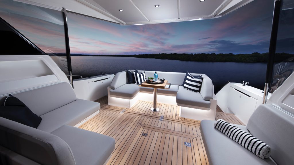 Maritimo-S55-Upper-Cockpit-slider-1024×576 Maritimo-S55-Upper-Cockpit-slider-1024×576