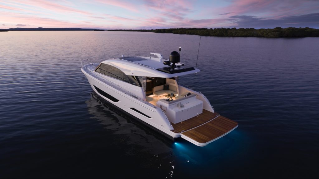 Maritimo-S55-anchored-2-slider-1024x576 Maritimo-S55-anchored-2-slider-1024x576