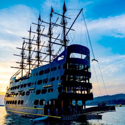 Legend Big Kral Sunset Boat Tour